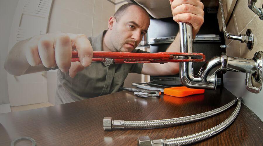 Professional water heater repair in Cascade, IA